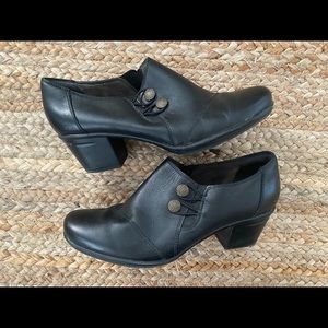 Clarks Women's Warren Slip-On Loafer